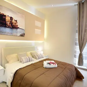Alexandra Exclusive Apartment Naples